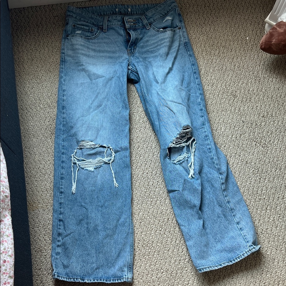 Levi’s low rise wide leg jeans